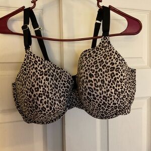 Women’s plush leopard print bra size 40 DD